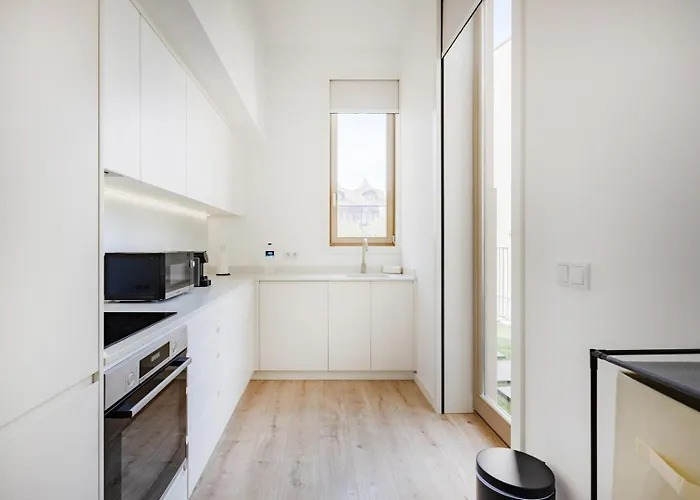 The Superior @ Boavista Flats *