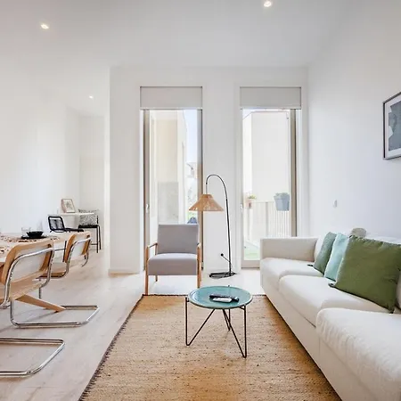 The Superior @ Boavista Flats Porto